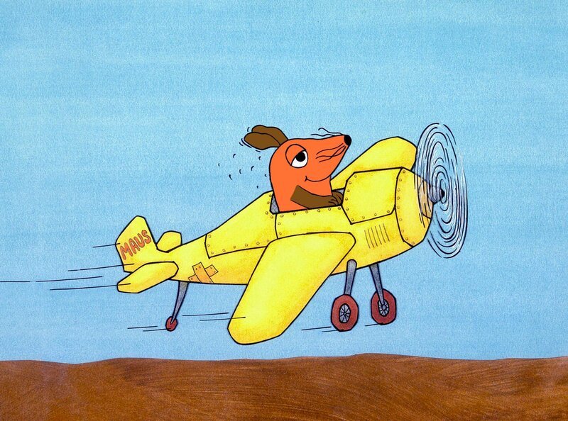 Was passiert vom Start bis zur Landung? Diese Frage beantwortet die „Flugzeug-Maus“. – Bild: WDR/​WDR/​Schmitt-Menzel