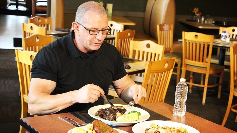 Robert Irvine – Bild: Warner Bros. Discovery