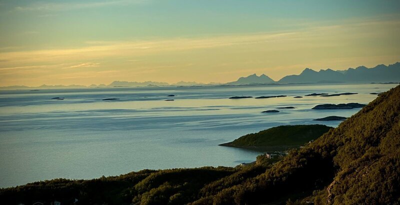 Mitternachtssonne in Bodø, Norwegen. – Bild: ORF/Walter Reichl Mitternachtssonne in Bodø, Norwegen. – Bild: ORF/Walter Reichl