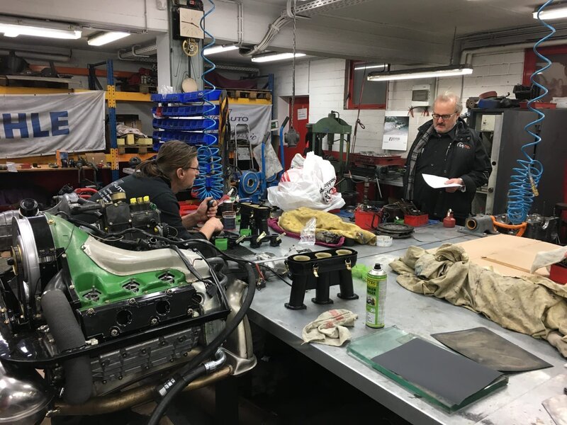 Werkstatt-Chef Thomas Lundt, re. – Bild: Spiegel TV Wissen