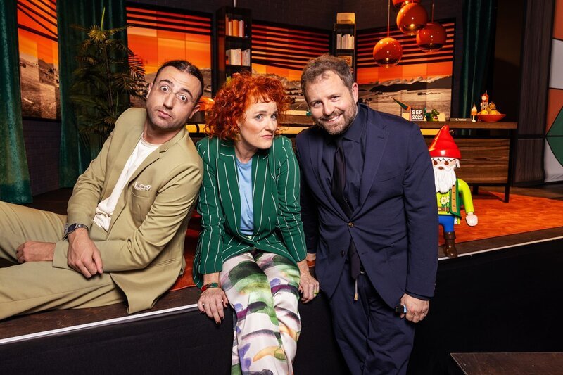 v.li.: Sven Ivanic, Fabienne Hadorn und Gabriel Vetter – Bild: SRF/​Gian Vaitl