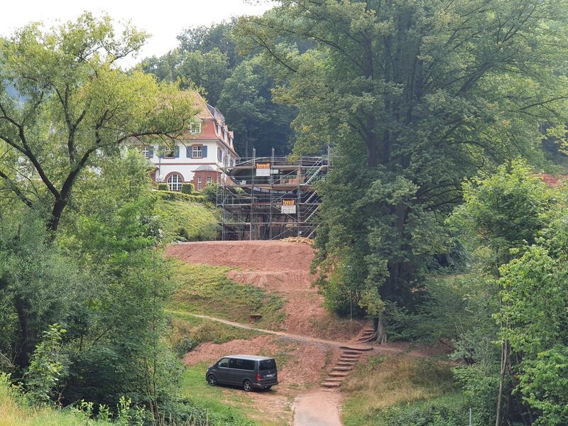 Haus auf Stelzen – Bild: Curiosity TV