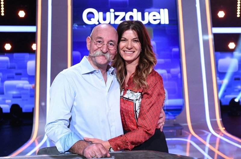 Die Kandidaten des Teams „Lichter“: Horst (l.) und Nada Lichter (r.), Fernsehkoch und Moderator mit Ehefrau. – Bild: ARD/​Uwe Ernst