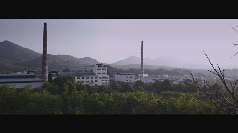 Wanted - Der gefährlichste Waffenhändler der Welt – Bild: 5+