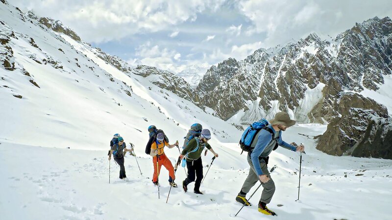 Der Karakoram – Skifahrer auf Expedition. – Bild: Bergblick