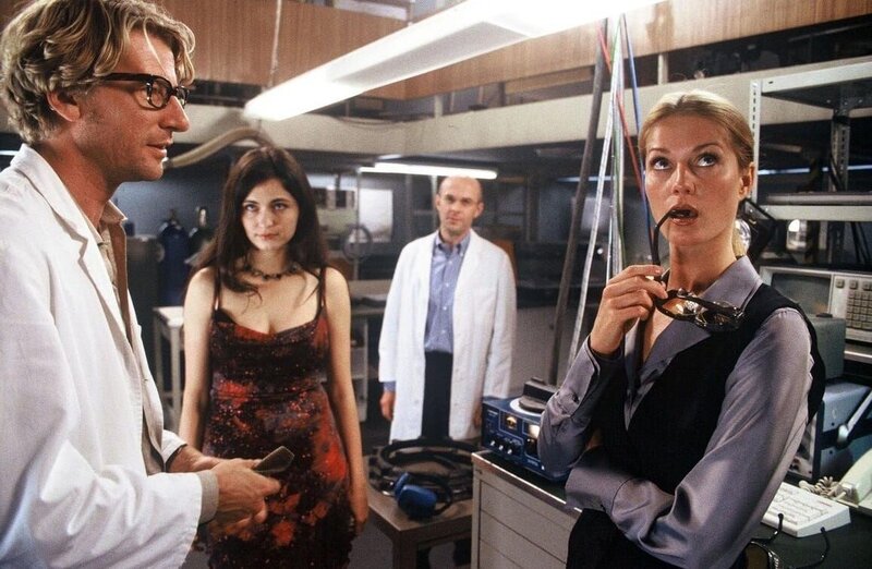 Küss niemals einen Flaschengeist – Bild: Jörg Klaus /​ © SAT.1 /​ Jörg Klaus