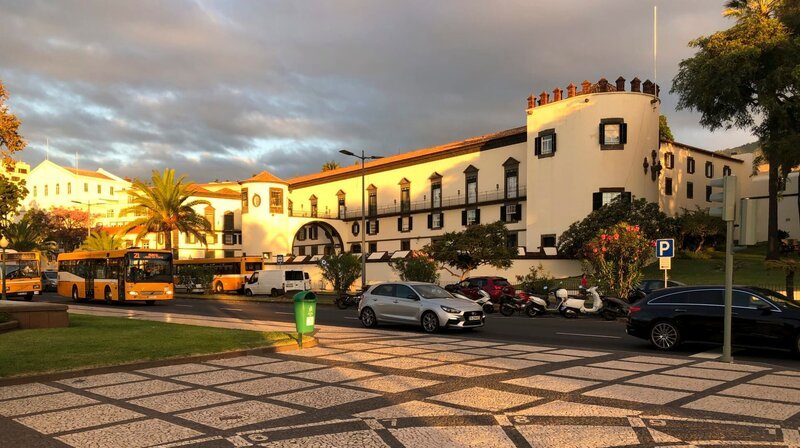 Funchal – Hauptstadt der portugiesischen Inselgruppe Madeira. – Bild: HR/Monika Birk Funchal – Hauptstadt der portugiesischen Inselgruppe Madeira. – Bild: HR/Monika Birk