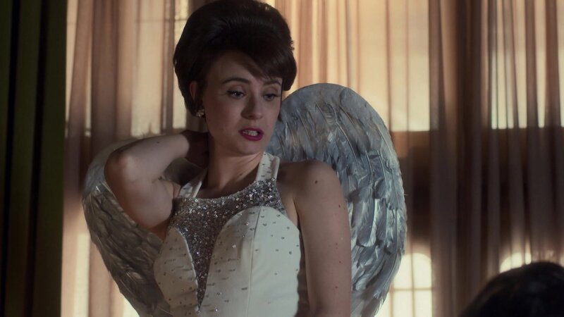 Valerie Dyer (Jennifer Kirby) – Bild: AXN White