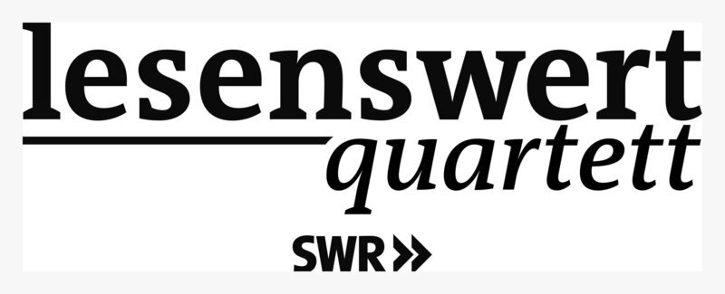 SÜDWESTRUNDFUNK lesenswert Vier aktuelle Bücher, vier meinungsstarke Leser*innen. Literaturexperte Denis Scheck moderiert die Gesprächsrunde aus dem historischen E-Werk in Baden-Baden. Stammgäste sind die freie Literaturkritikerin Insa Wilke sowie Ijoma Mangold, Redakteur im Feuilleton der ZEIT. In jeder Sendung gibt es einen wechselnden Gast, der das Quartett vervollständigt Logo, Signet © SWR, honorarfrei – Verwendung gemäß der AGB im engen inhaltlichen, redaktionellen Zusammenhang mit genannter SWR-Sendung und bei Nennung „Bild: SWR“ (S2+). SWR Presse/​Bildkommunikation, Baden-Baden, Tel: 07221/​929–22287, foto@swr.de – Bild: SWR /​ SWR Presse/​Bildkommunikation
