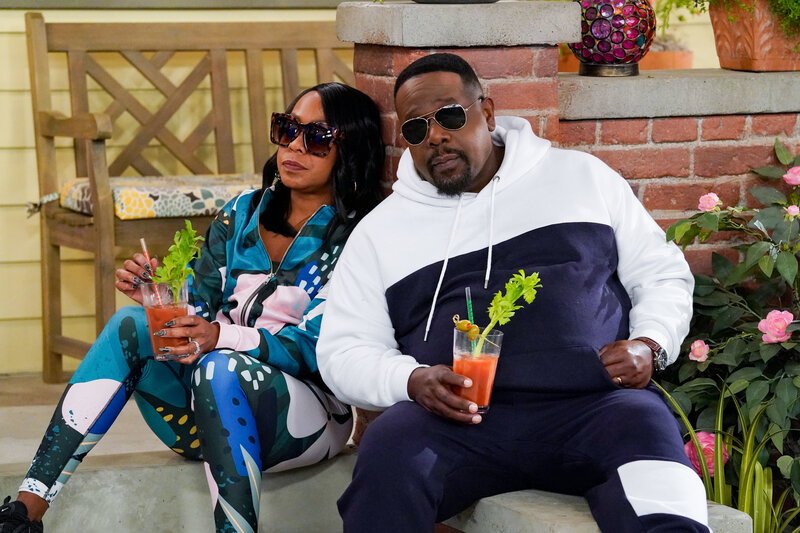 Tina Butler (Tichina Arnold, l.); Calvin Butler (Cedric the Entertainer, r.) – Bild: CBS Broadcasting Inc. /​ Monty Brinton