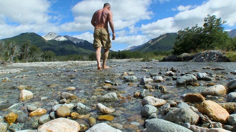 Ed Stafford in Patagonien. – Bild: Warner Bros. Discovery