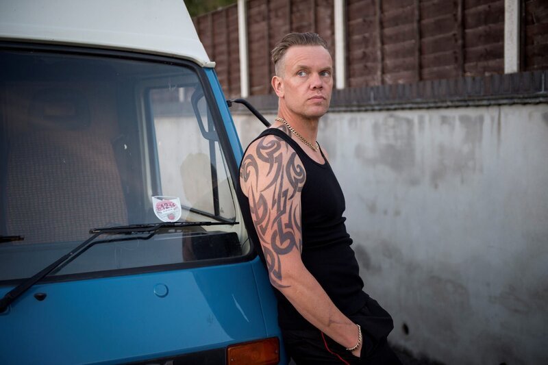 Obbo (Sam Redford) – Bild: Steffan Hill