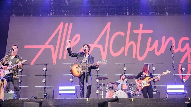 Die Band „Alle Achtung“ feiert ihr 10-Jahres-Jubiläum. – Bild: ORF/​Alexander Müller