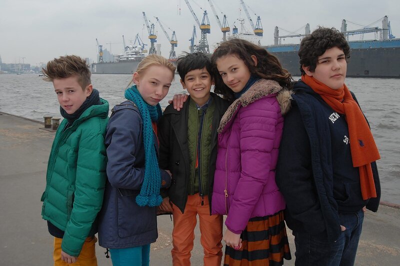 Die Pfefferkörner: Niklas, Jessi, Luis, Ceyla und Anton. – Bild: NDR/​Romano Ruhnau