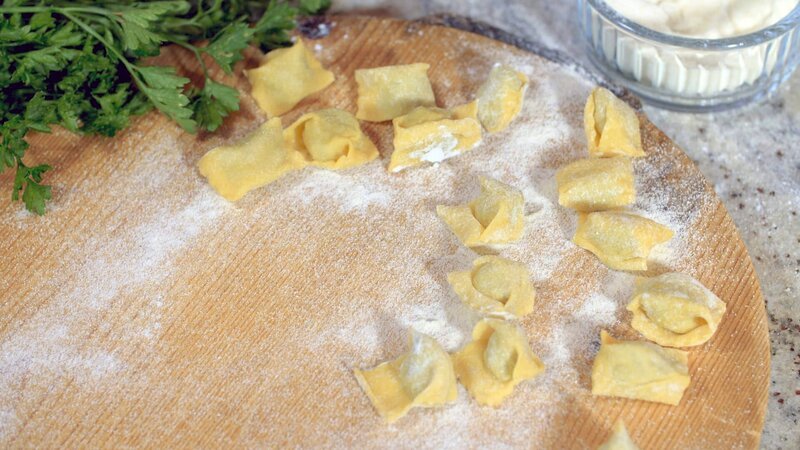 Die handgemachten Ravioli del Plin – Bild: FLORIANFILM