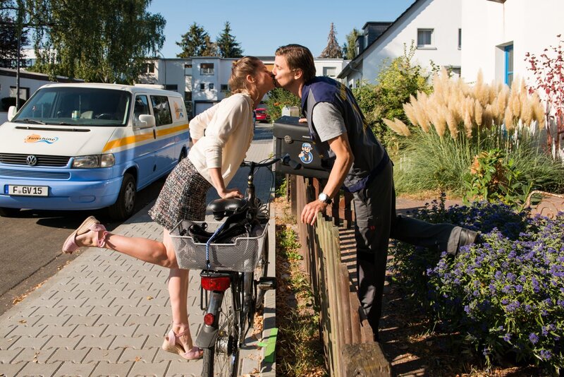 Mit der Tür ins Haus – Bild: Christian Lüdeke /​ ZDF