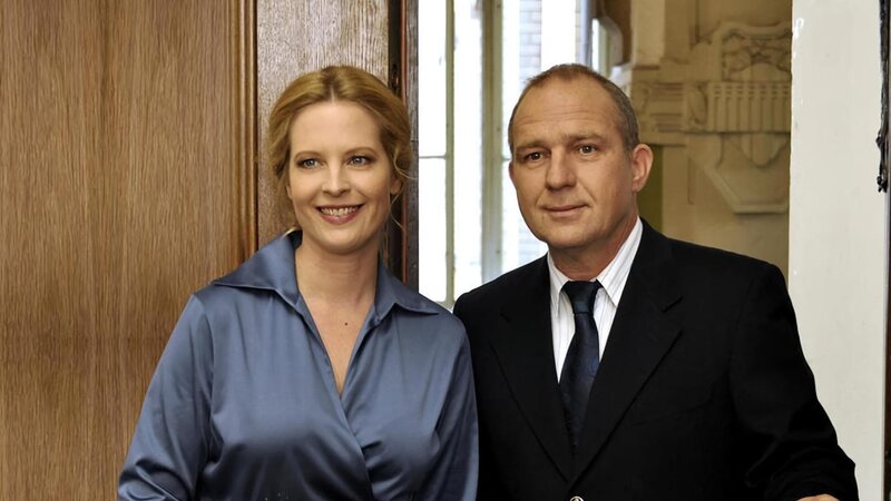 Wir tun es für Geld – Bild: ARD Degeto/​Hans-Joachim Pfeiffer