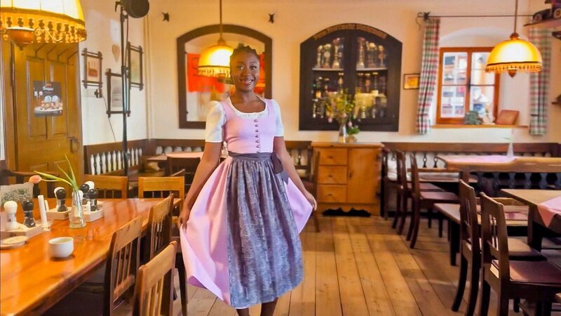 Eine liberale Region – Diversity im heutigen Salzkammergut. – Bild: ORF/Günter Kaindlstorfer Eine liberale Region – Diversity im heutigen Salzkammergut. – Bild: ORF/Günter Kaindlstorfer