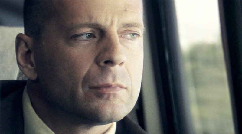 David Dunn (Bruce Willis) – Bild: RTL Zwei David Dunn (Bruce Willis) – Bild: RTL Zwei