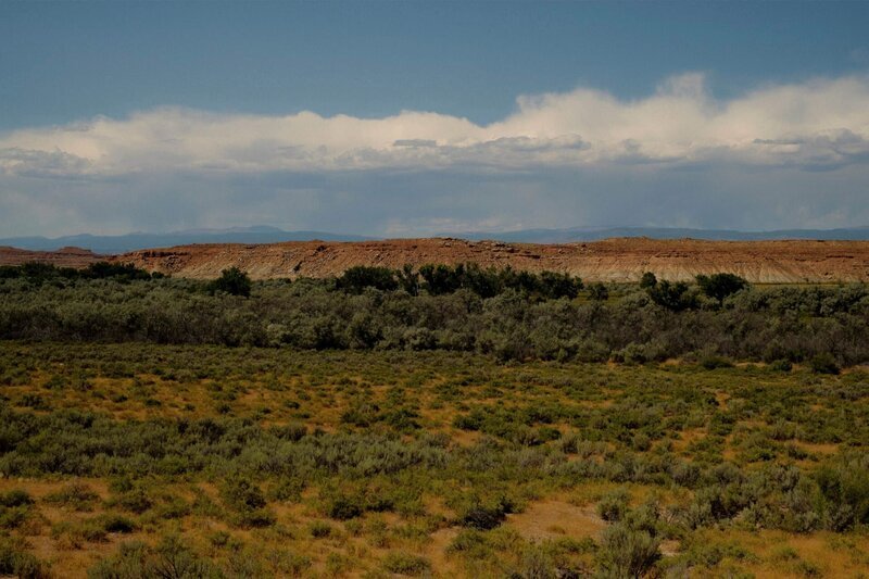 Ein Foto der Skinwalker-Ranch. – Bild: HISTORY /​ A+E Networks