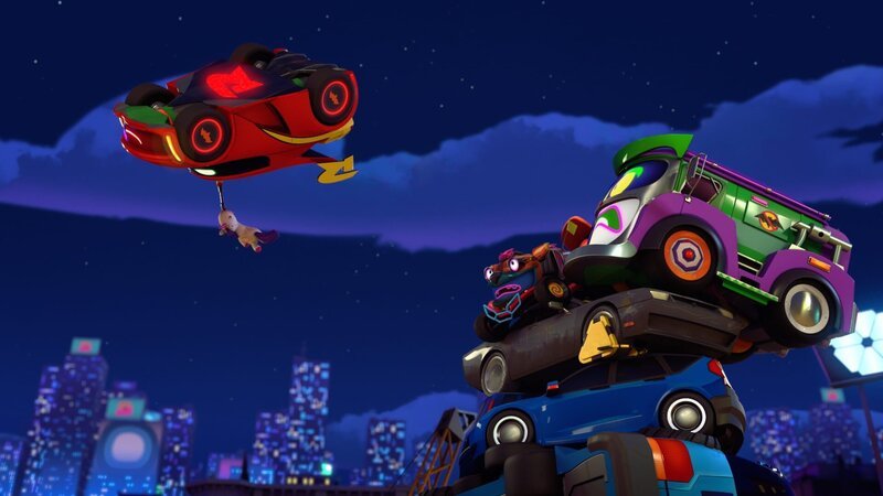 v.li.: Redbird, Jestah, Prank – Bild: Warner Bros. Entertainment Inc.
