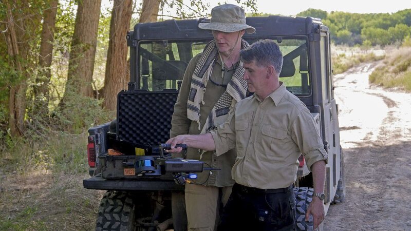 Erik Bard (r.) – Bild: THE HISTORY CHANNEL /​ A+E Networks