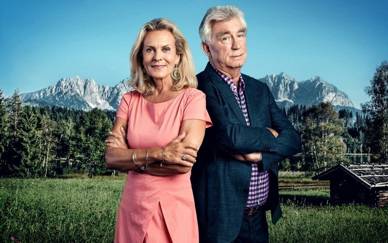 Im Bild: Andrea L’Arronge (Gräfin Schönberg), Heinz Marecek (Hannes Kofler). – Bild: Stefanie Leo /​ ORF /​ Gebhardt Productions