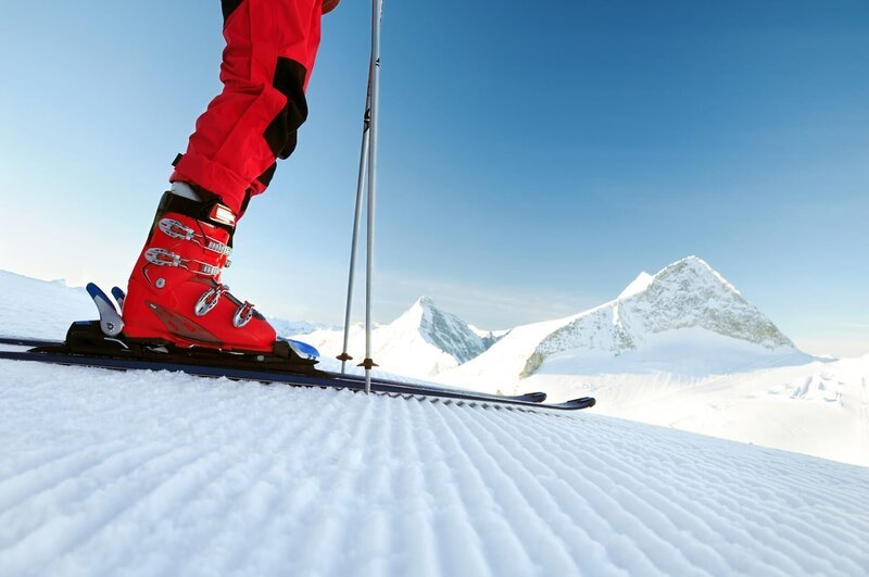 Ski fahren – Bild: Depositphotos /​ marina_krk