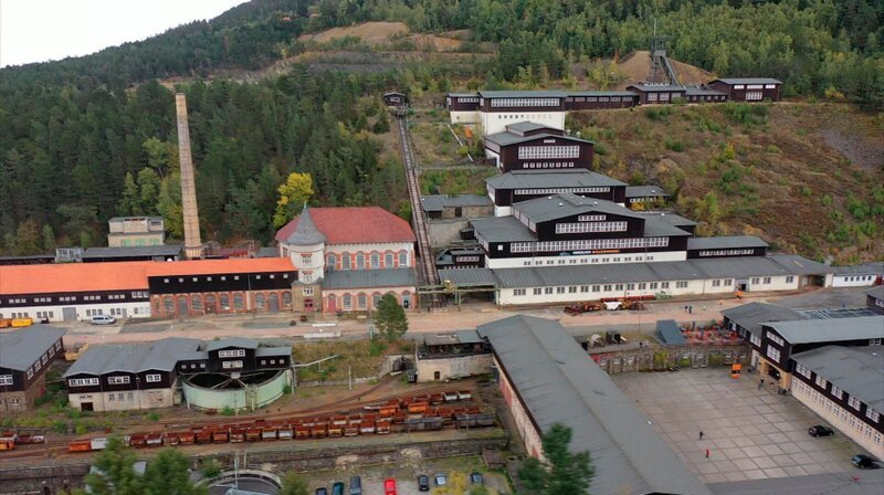 Imposante Anlage im Harz: Das Besucherbergwerk Rammelsberg in Goslar blickt auf über eintausend Jahre Bergbaugeschichte zurück. – Bild: NDR/nahaufnahme/Stefan Radüg Imposante Anlage im Harz: Das Besucherbergwerk Rammelsberg in Goslar blickt auf über eintausend Jahre Bergbaugeschichte zurück. – Bild: NDR/nahaufnahme/Stefan Radüg