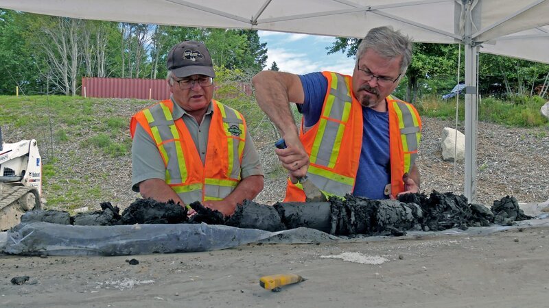 L – R: Charles Barkhouse, Terry Matheson – Bild: A+E NETWORKS