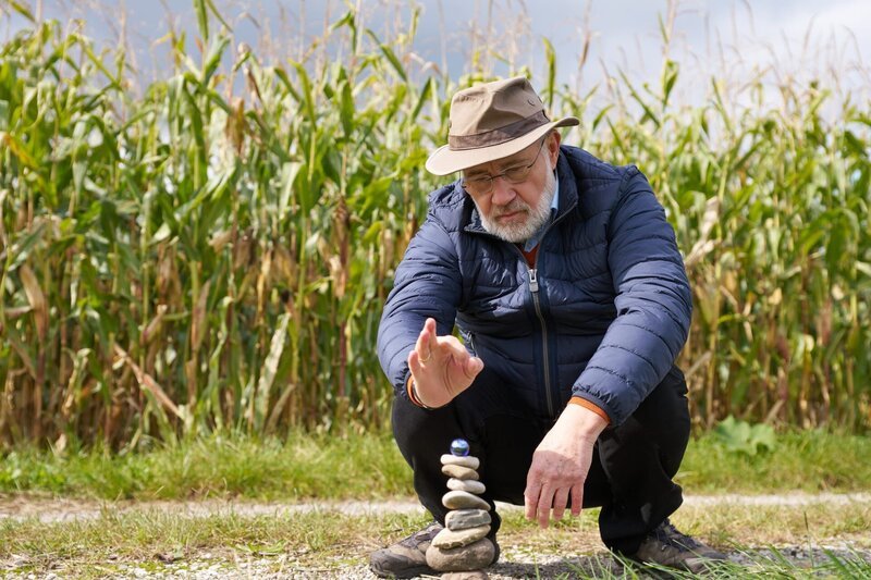 Der größte Supermarkt des Planeten ist die Erde selbst. Doch sie ist nur bis zu einem gewissen Grad belastbar. Harald Lesch zeigt die neun planetaren Grenzen. Sind sie schon überschritten? – Bild: Thomas Bresinsky