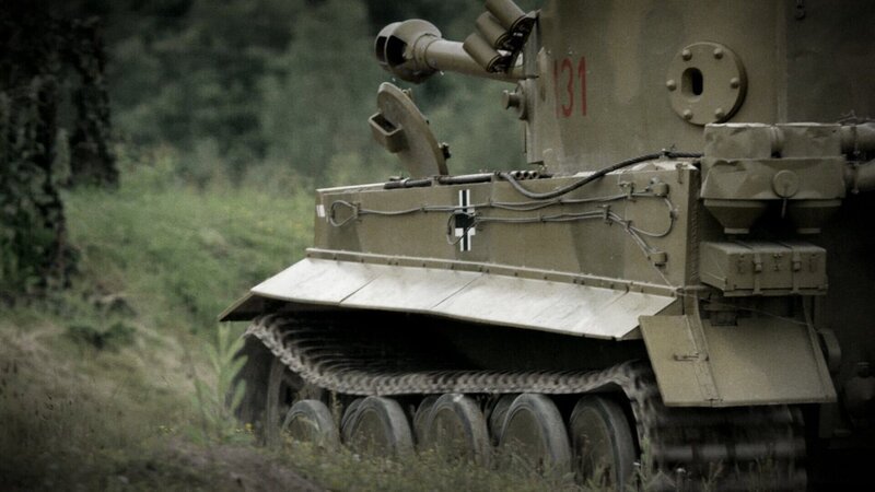 Der Tiger-Panzer war einer der gefürchtetsten Panzer des Zweiten Weltkriegs. – Bild: Florian Dedio, LOOKS Film & TV Produktionen GmbH