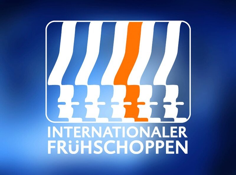 PHOENIX – DER EREIGNIS- UND DOKUMENTATIONSKANAL VON ARD UND ZDF INTERNATIONALER FRÜHSCHOPPEN Den Internationalen Frühschoppen mit sechs Journalisten aus fünf Ländern moderieren wechselweise WDR-Intendant Fritz Pleitgen und SWR-Intendant Prof. Peter Voß. – Bild: PHOENIX/​WDR