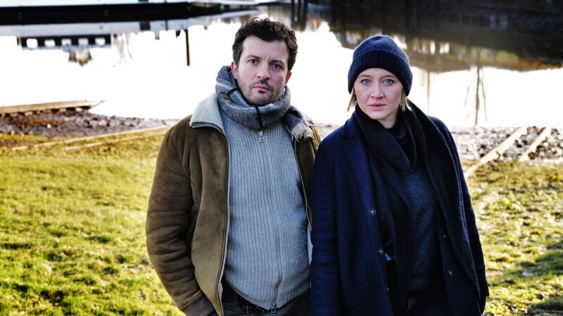 Ben Salawi und seine Kollegin Nora Weiss ermitteln in einem Mordfall. – Bild: Mirjam Knickriem