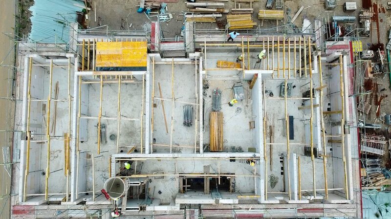Die Baukosten steigen, die Anzahl der Baugenehmigungen geht immer weiter zurück. Ergebnis: Hunderttausende Wohnungen fehlen. Und ein Ende der Krise ist nicht in Sicht. – Bild: SWR