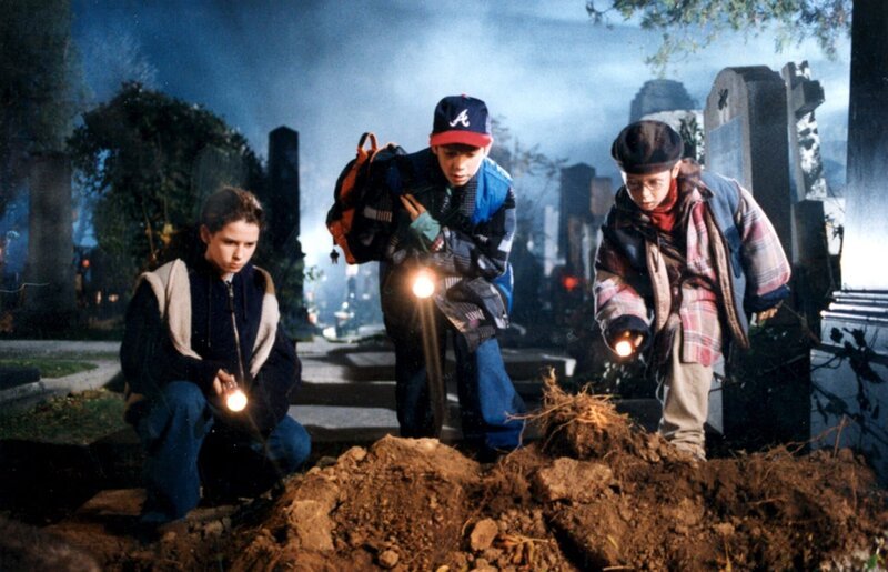 Rebecca Keeling (Lilo), Mathias Rothammer (Axel), Aled Roberts (Dominik). – Bild: ORF/Dor-Film/Petro Domenigg Rebecca Keeling (Lilo), Mathias Rothammer (Axel), Aled Roberts (Dominik). – Bild: ORF/Dor-Film/Petro Domenigg