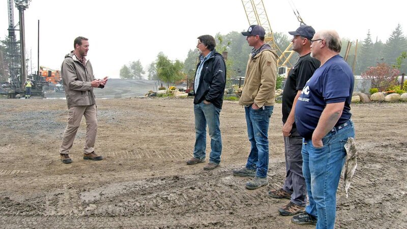 Rick Lagina (2.v.l.) – Bild: THE HISTORY CHANNEL /​ Prometheus Entertainment