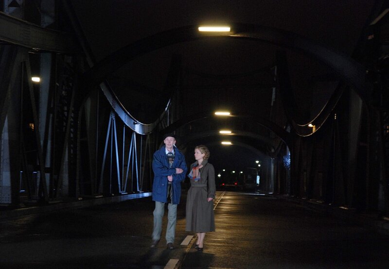 Schabowskis Zettel - Die Nacht als die Mauer fiel – Bild: NDR/​Norbert Kuhröber