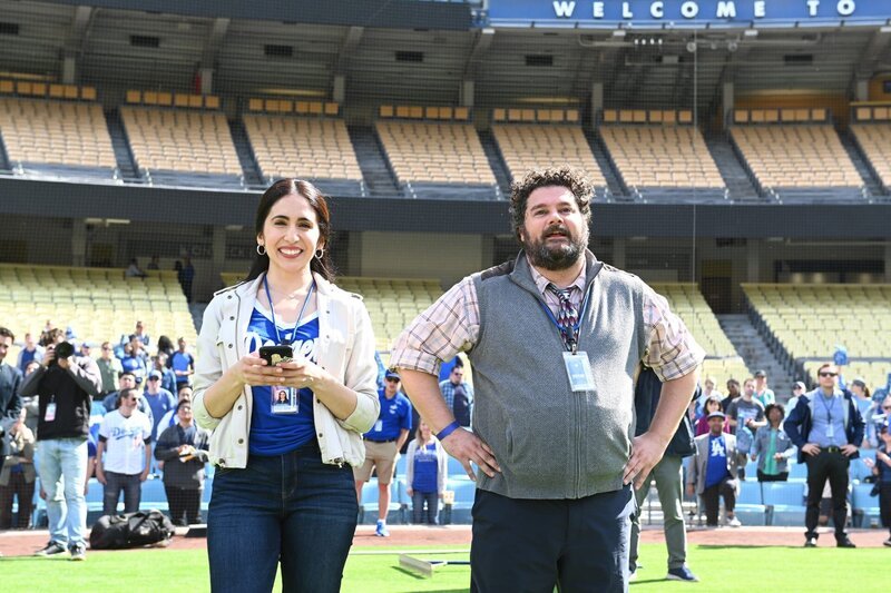 Jayden Kwapis (Bobby Moynihan, r.) – Bild: NBC /​ Mitchell Haddad