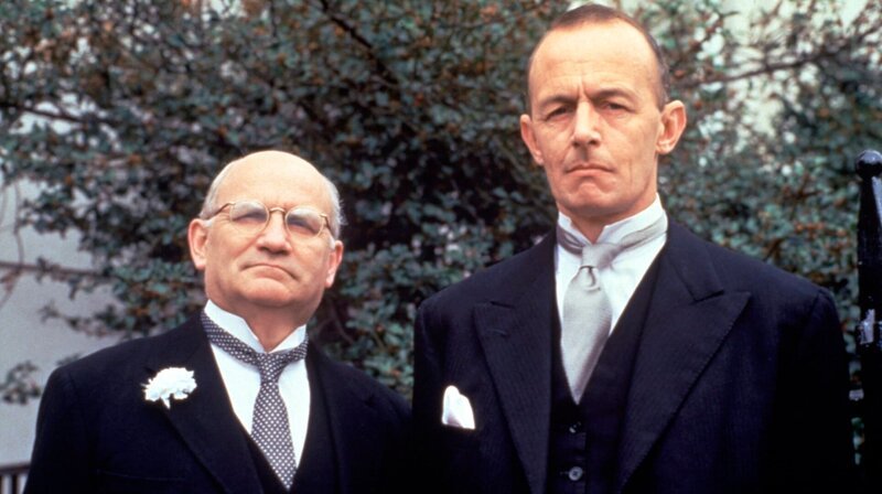 Mr. Vavasour (Ewan Hooper) und Mr. Shaw (David Quilter); ONE AGATHA CHRISTIES POIROT, „Die Reise auf der Queen Mary“. – Bild: WDR/​ITV plc (Granada International)