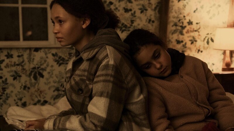 L-R: Talulah und Ellie – Bild: Sky Channel