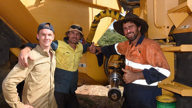 L-R: Tobi Macherey, Andreas Macherey und Matthew Vaughan – Bild: DISCOVERY DEUTSCHLAND