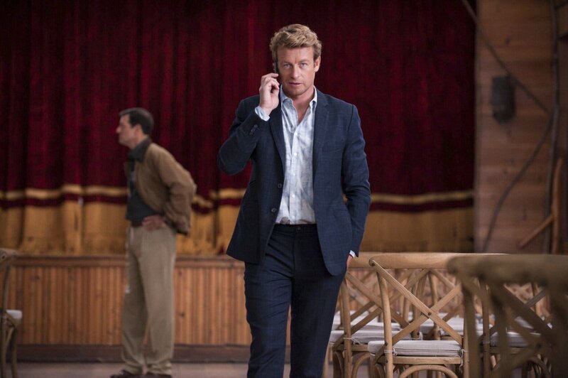 Ist dem Mörder dicht auf den Fersen: Patrick Jane (Simon Baker). – Bild: Warner Bros. Television