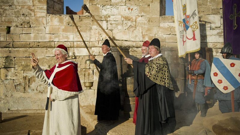 Im französischen Avignon lebte Papst Clemens der Sechste. Er war einer der mächtigsten Männer der Erde, Herr über Armeen und gewaltige Reichtümer. Als die Pest Avignon erreichte, hofften die Menschen vergeblich darauf, dass der Papst, die Katastrophe aufhalten würde. – Bild: WeltN24 GmbH.