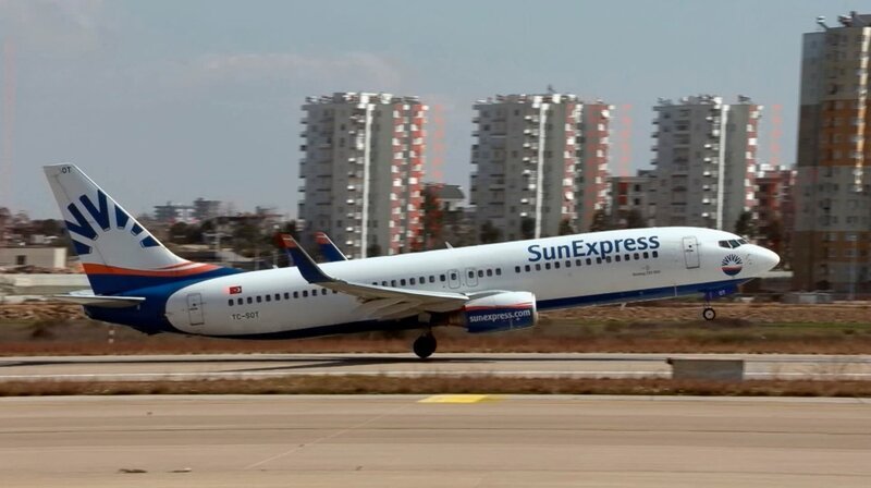 Mittendrin - Flughafen Frankfurt Staffel 14 www.fernsehserien.de