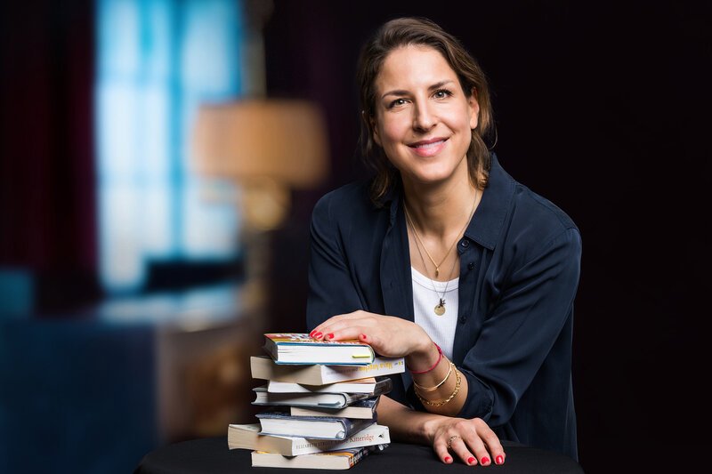 Laura de Weck Moderatorin Literaturclub 2023 SRF/​Gian Vaitl – Bild: SF1
