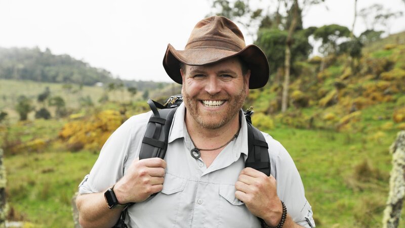 Gastgeber Josh Gates posiert für die Kamera. – Bild: Circle the Globe Productions/​Die /​ Photobank /​ 37781 /​ Discovery Communications, LLC