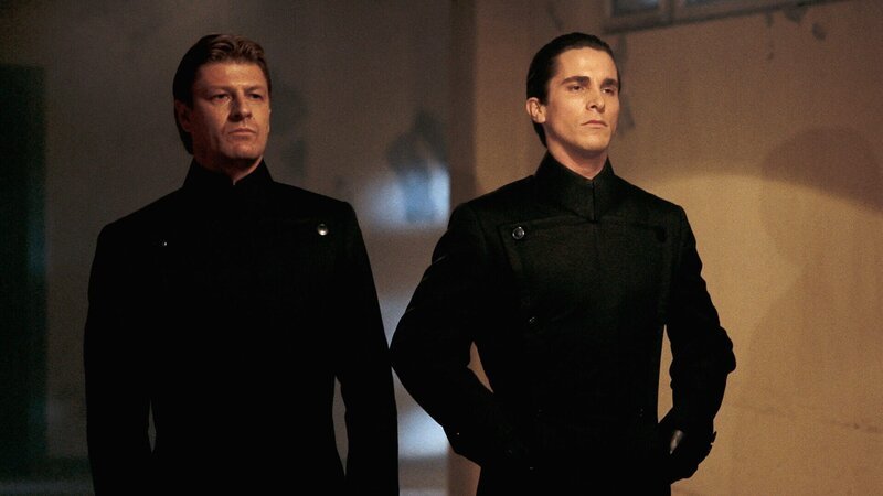 V.li. Partridge (Sean Bean) und John Preston (Christian Bale)V.li. Partridge (Sean Bean) und John Preston (Christian Bale) – Bild: RTL II V.li. Partridge (Sean Bean) und John Preston (Christian Bale)V.li. Partridge (Sean Bean) und John Preston (Christian Bale) – Bild: RTL II