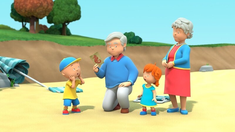 Caillous Großeltern haben Caillous Strandspielzeuge versteckt und sich eine Schatzsuche ausgedacht, mit der er die Spielzeuge wiederfinden kann. – Bild: SUPER RTL