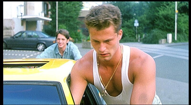 Wer seinen Manta liebt, der schiebt..! Bertie (Til Schweiger) bleibt jetzt gar keine andere Wahl.Wer seinen Manta liebt, der schiebt..! Bertie (Til Schweiger) bleibt jetzt gar keine andere Wahl. – Bild: RTL II Wer seinen Manta liebt, der schiebt..! Bertie (Til Schweiger) bleibt jetzt gar keine andere Wahl.Wer seinen Manta liebt, der schiebt..! Bertie (Til Schweiger) bleibt jetzt gar keine andere Wahl. – Bild: RTL II